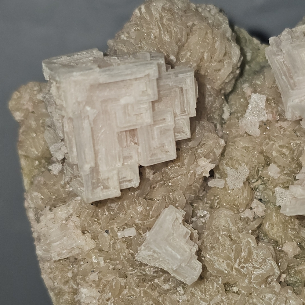 Halite On Trona - Picture 3 of 10